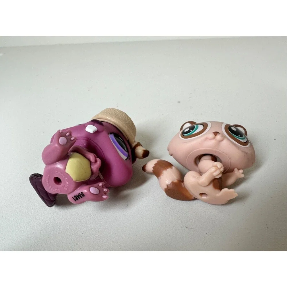 Littlest Pet Shop Beaver 1410 Raccoon 1409 Retired‎ 2009 Hasbro Pet Pairs LPS